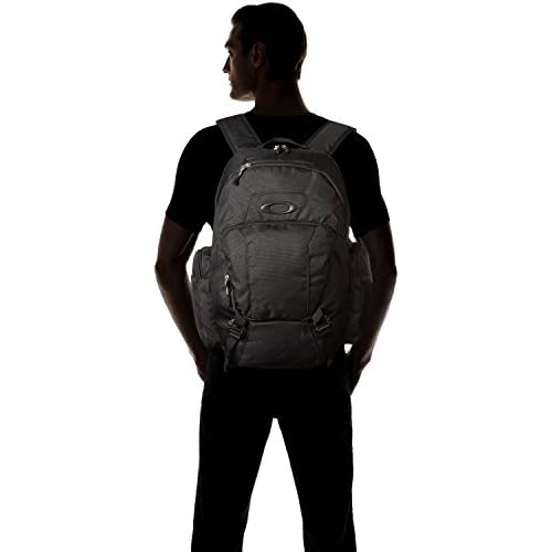 Oakley Blade 30L Backpack, Blackout