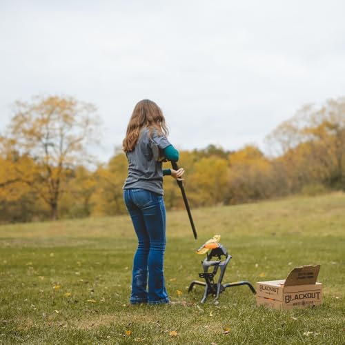 Caldwell Claymore Solo Clay Thrower with Foot Pedal, Angle Adjustment, and Auto Resetting Arm for Clay Shooting, Shooting Sports, Hunting