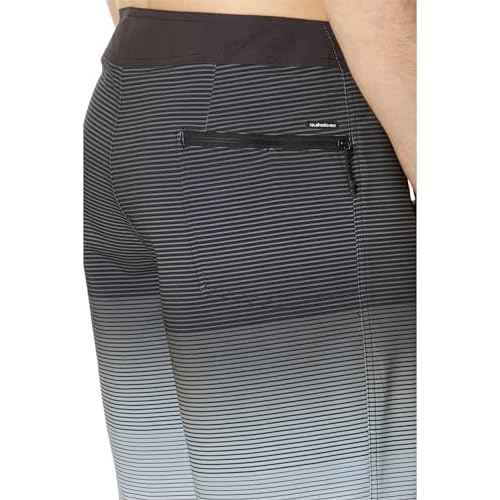 Quiksilver Men's Standard Surfsilk Massive 20 Boardshort Swim Trunk