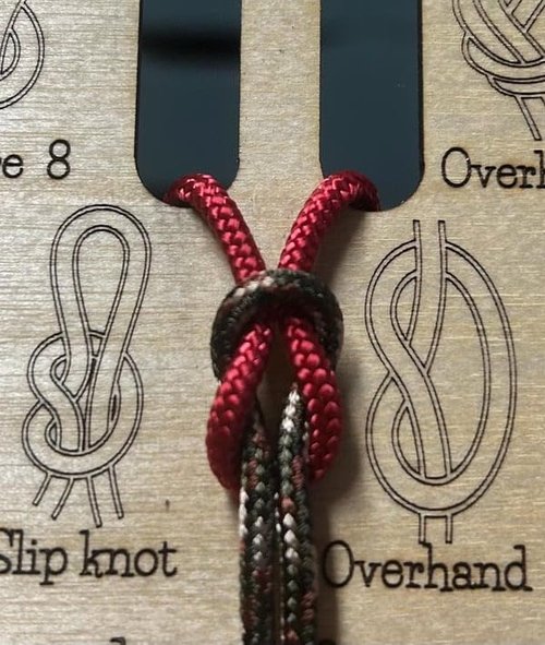 Learn Knot Training Board,Hand-Carved Stylish and Popular 16 Knots Practical Knot Practice Board Set is Perfect for Beginners and Professionals Or Campers, Survivalists and DIY Enthusiasts