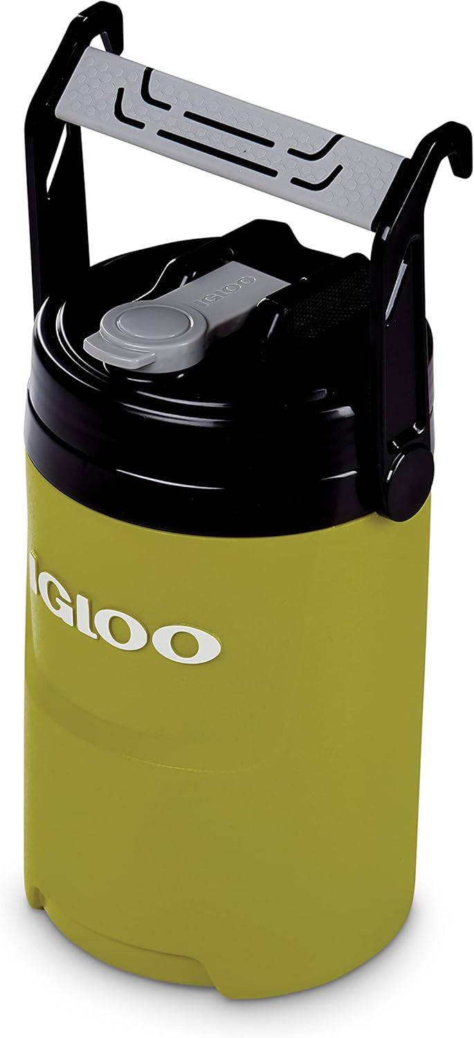 Igloo 1/2 Gallon Insulated Sports Water Jug with Hooks
