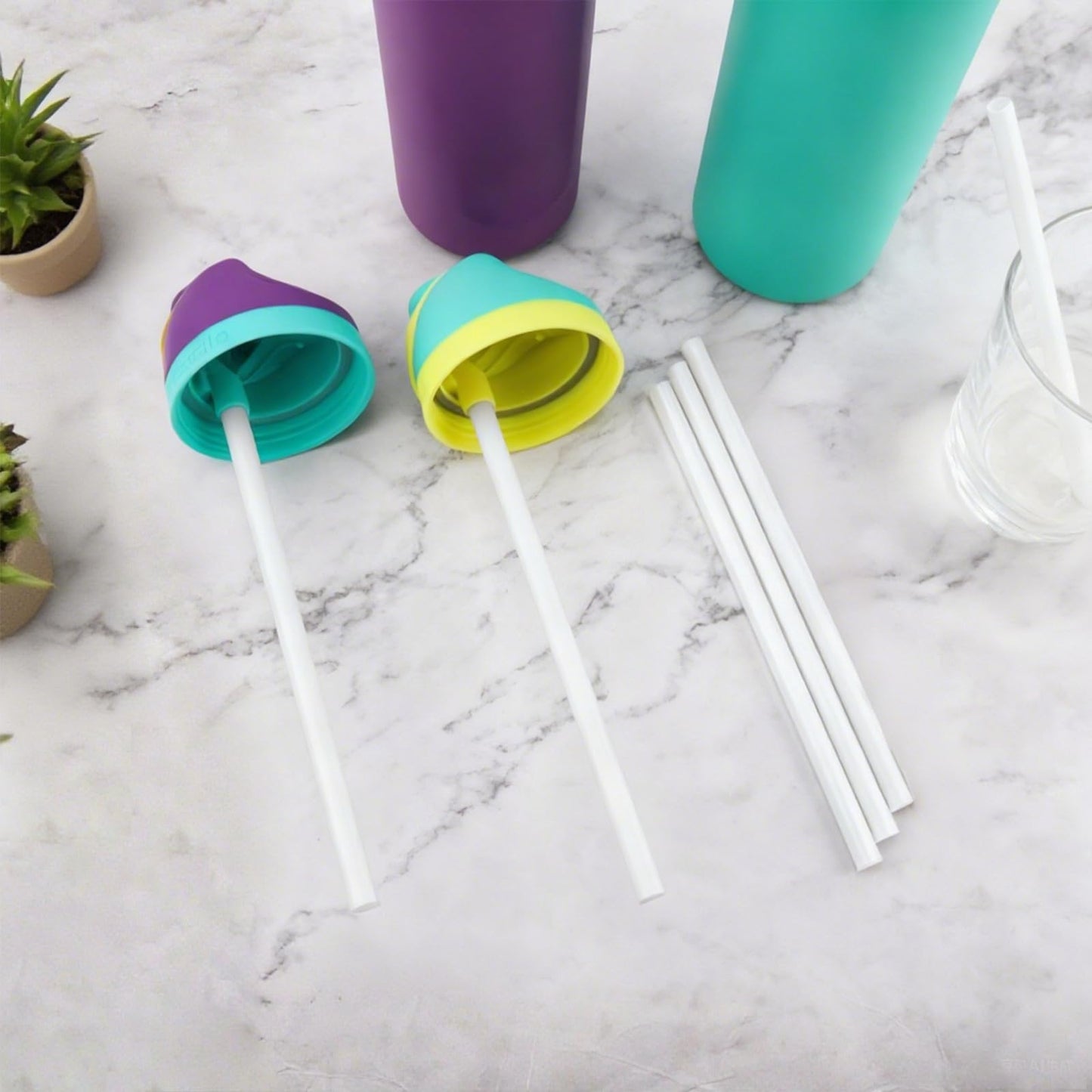 Replacement Straw for Owala Water Bottle 24 oz 32 oz, 6PCS Reusable Plastic Straws Compatible With Owala Water Bottle,BPA-FREE Straws and 1 Cleaner Brush White