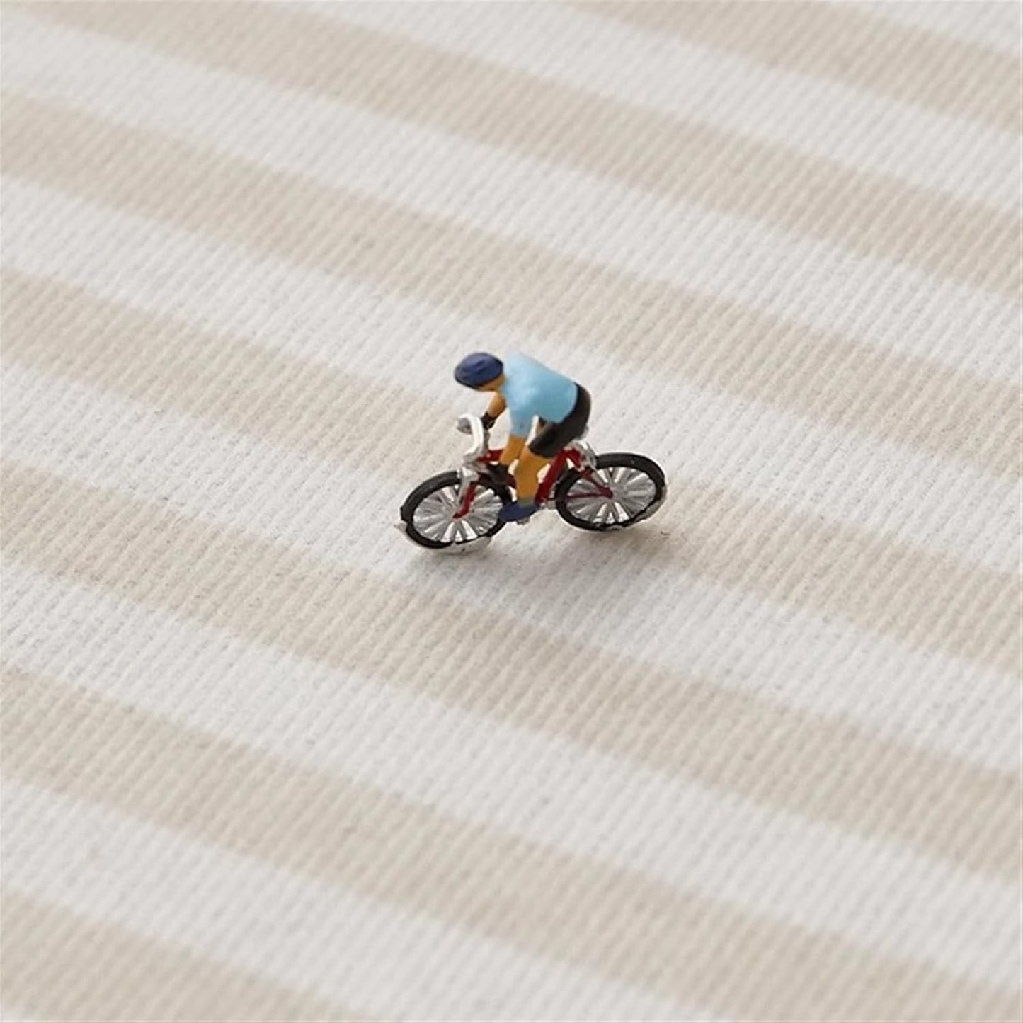 Icegrey Bike Trainer Floor Mat, Indoor Exercise Equipment Mat, Trainer Mat, Protect Your Floors and Muffle The Noise of Your Indoor Training Session