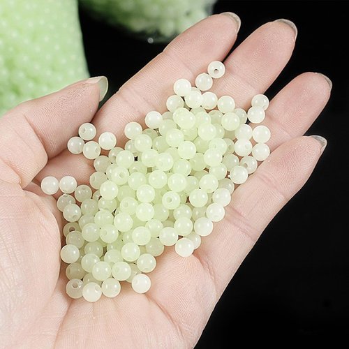 Jynqra 100Pcs Luminously Fishing Beads Fish Line Beads Round Space Bean Hard Fishing Beads Stopper Fishing Accessories Easy Use