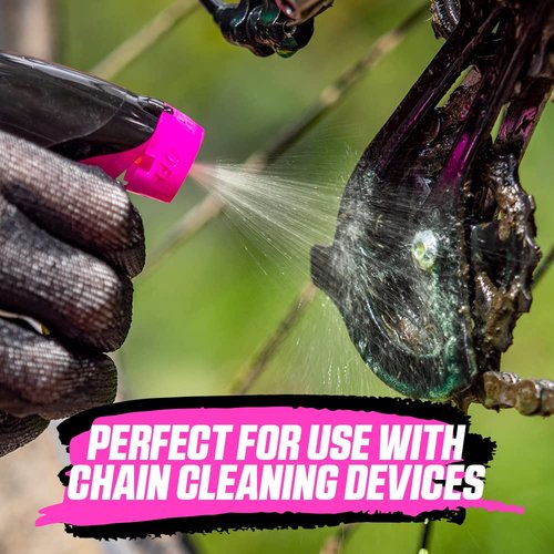 Muc-Off Drivetrain Cleaner, 25.3 fl oz - Effective Bike Chain Cleaner and Bike Chain Degreaser Spray - Bike Cleaner for MTB/Gravel/Road/BMX