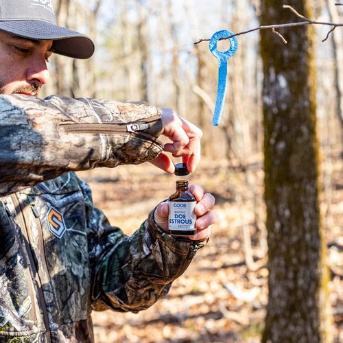 Code Blue Whitetail Doe Estrous, 1oz.
