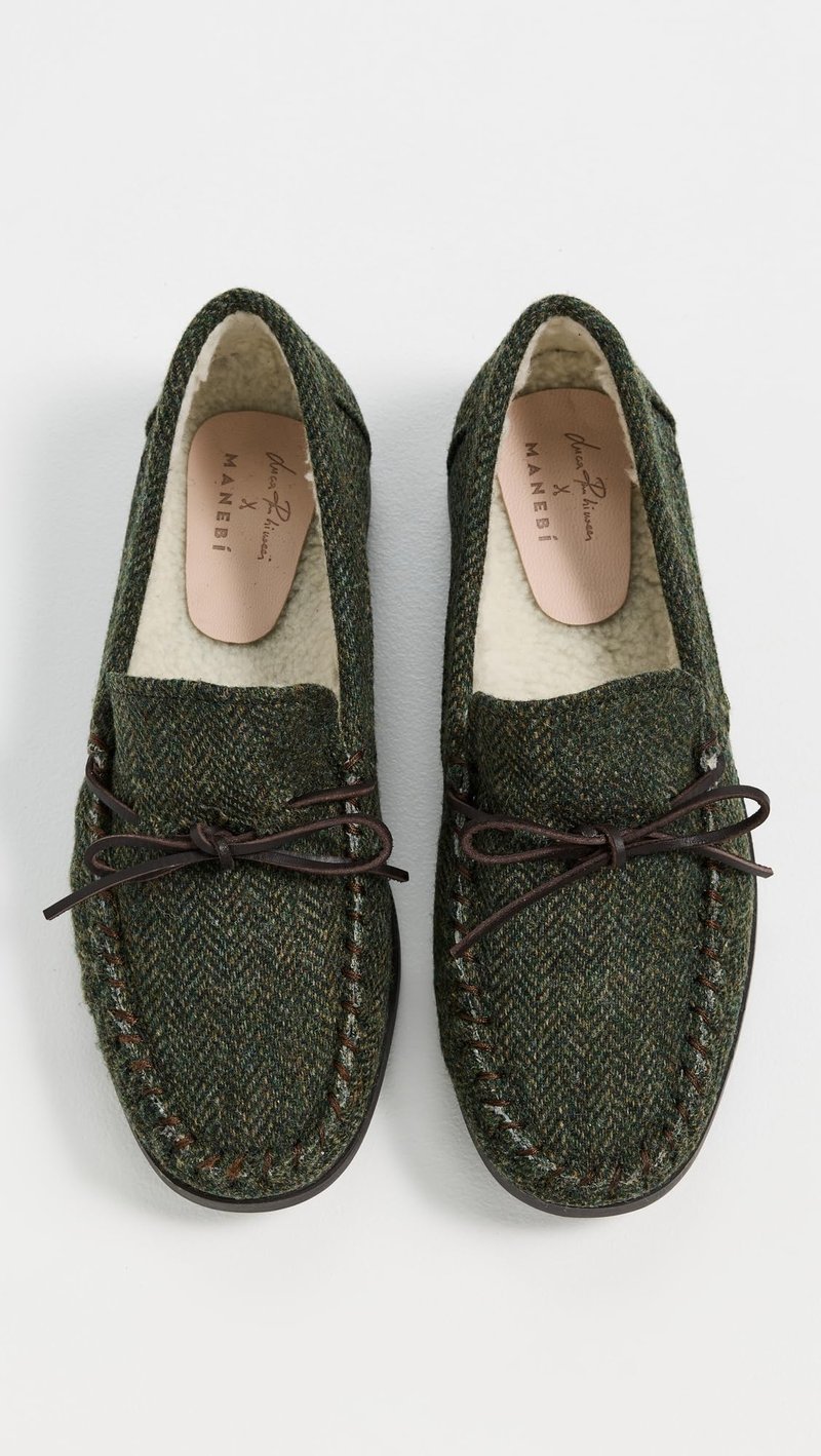 Manebi Men's Fleece Lined Moccasin Slippers, Military Green, 8 Medium US