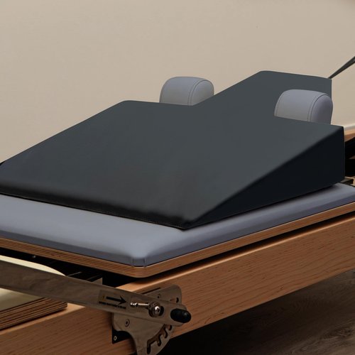 WINDFOOT Large Upholstered Wedge for Pilates Reformer Machine, Fitness Equipment for Pilates, Pilates Reformer Accessories for Floor Exercises, Ideal for Home Pilates and Studio Use.