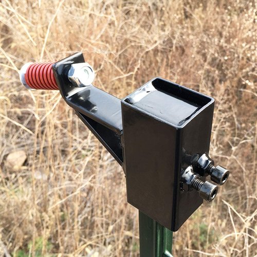 Highwild T-Post Target Hanger, Target Mount Bracket - for AR500 Steel Targets - 1 Pack
