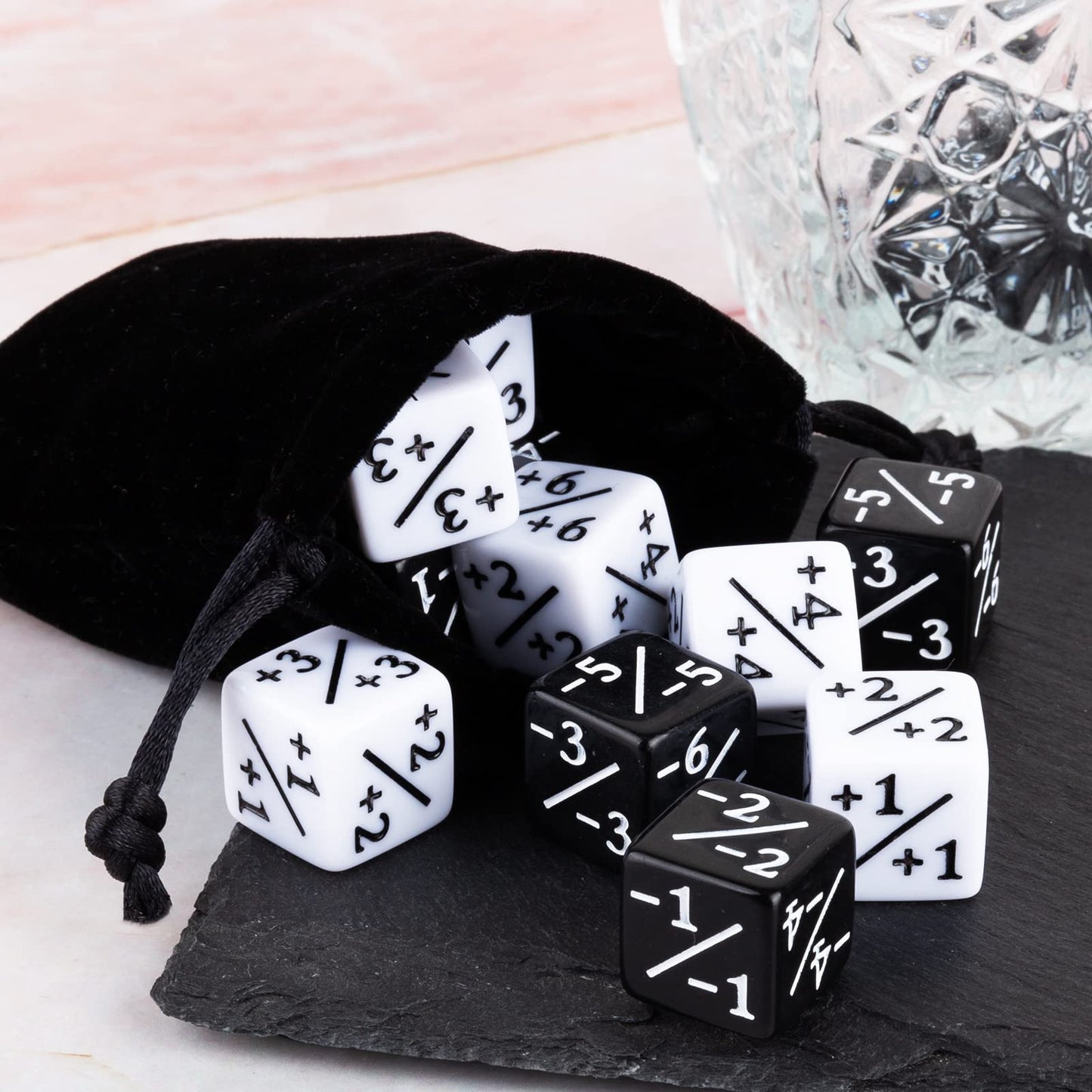 24 Pieces MTG Dice Counters +1 Buff Tokens Set 16mm D6 Magic Counter Dice for TCG MTG Card Games Accessory(Black, White)
