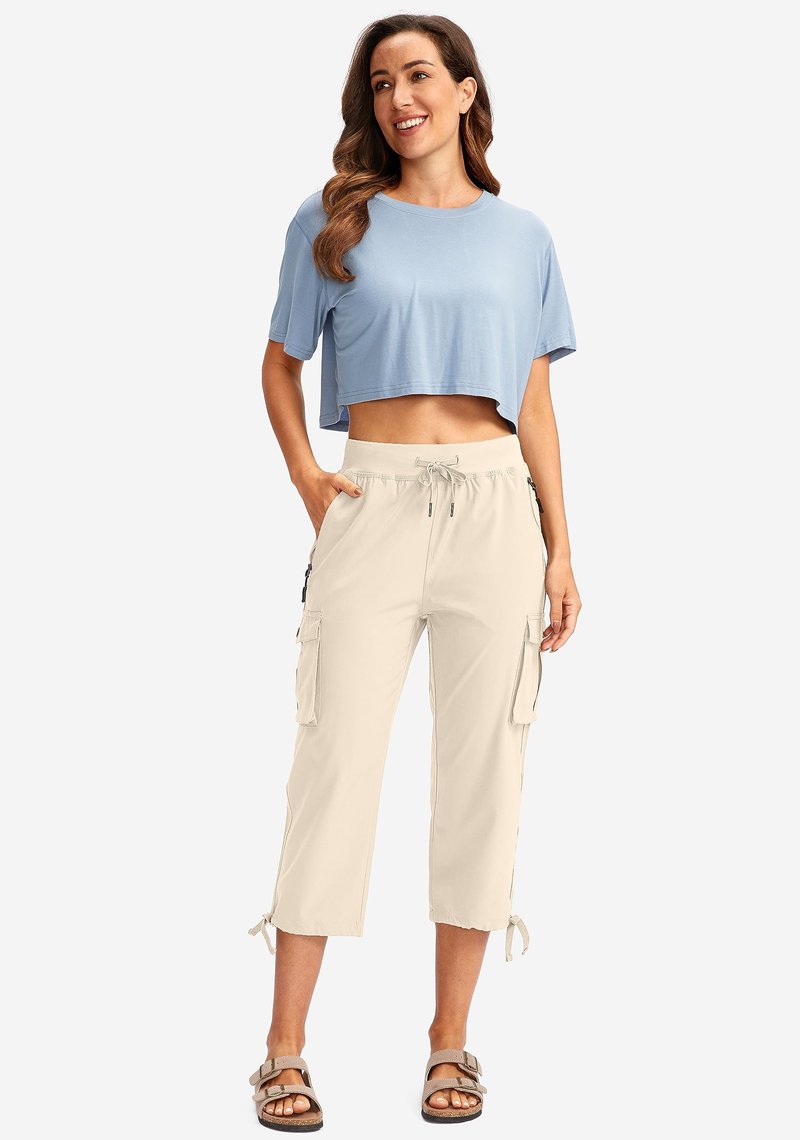 Soothfeel Women's Cargo Capris Pants with 6 Pockets Lightweight Quick Dry Travel Hiking Summer Pants for Women Casual (Beige, XS)