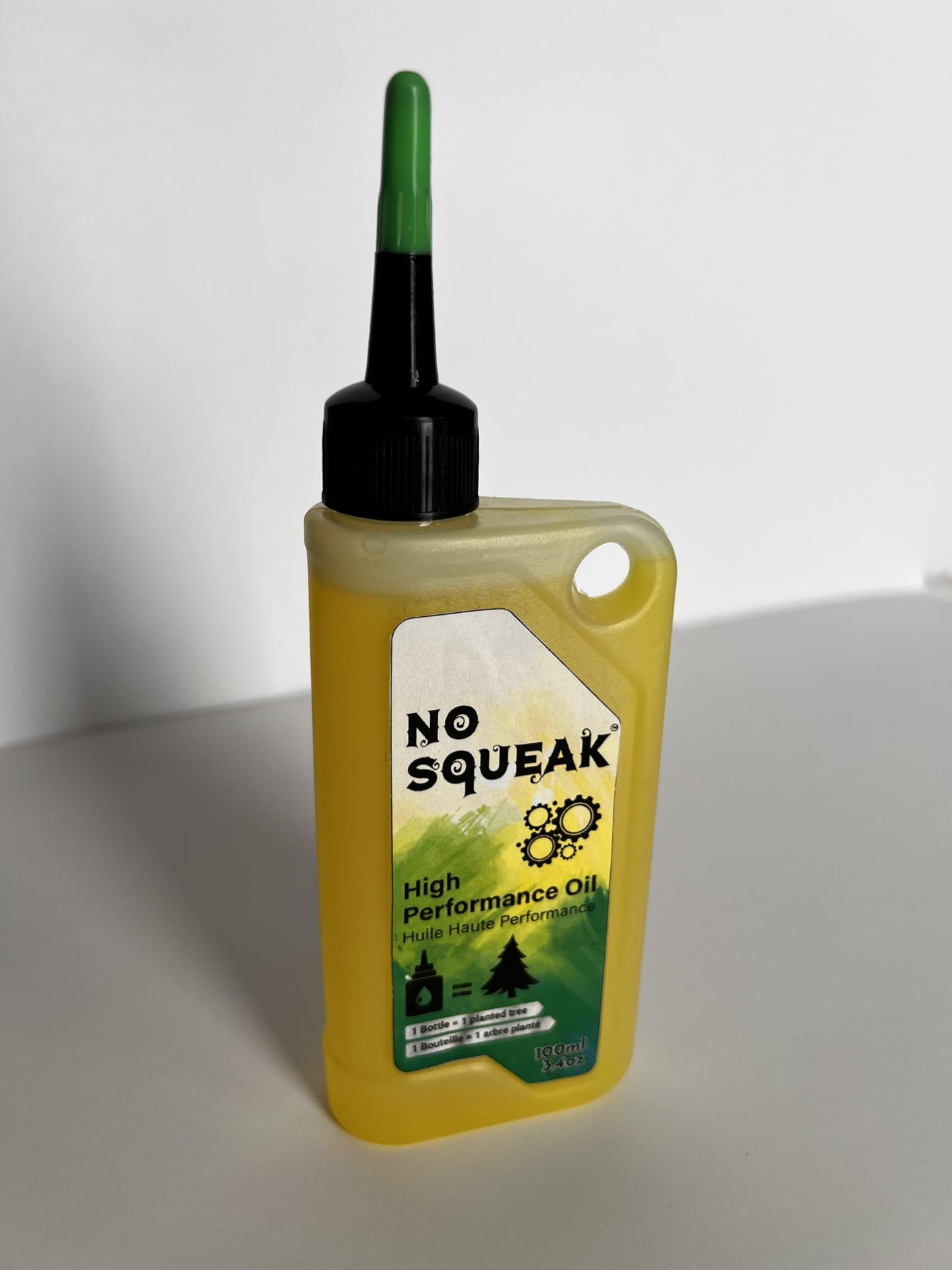 No Squeak 3.4oz High Performance Penetrating Oil – Bike Chain Lubricant, Door Hinge & Lock Lubricant, Rust Remover, Multi-Purpose Non-Toxic Lubricating Oil