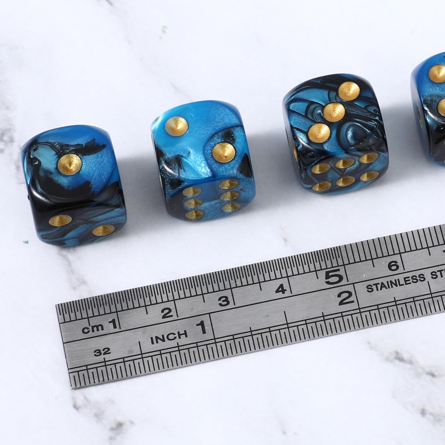 10PCS Dice Set Mini Dice 16mm Two Colours D6 Acrylic Portable Game Dices for Board Games Classroom Teaching Table Games Math Teaching (Blue Black)