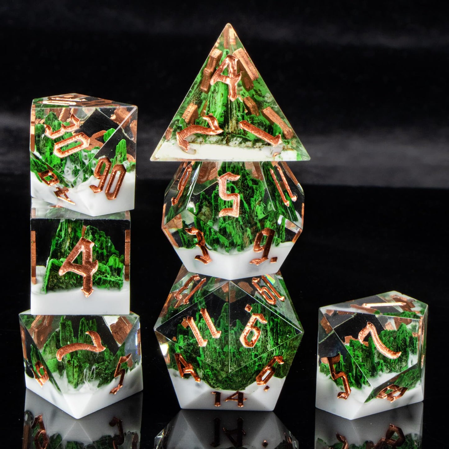KERWELLSI DND Dice Set D&D, 7pcs Sharp Edge Resin Dice Set with Gift Box, Natural Mountain Forest Polyhedral D and D Role Playing Dice D20 D12 D10 D8 D6 D4