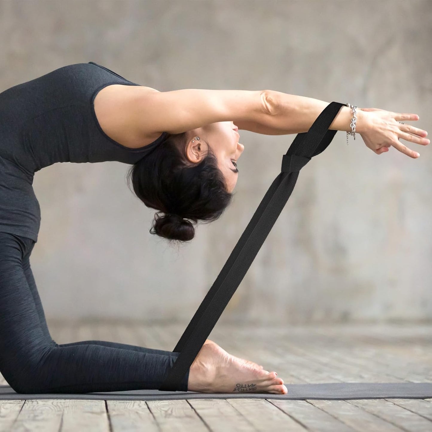 2 PCS Yoga Mat Carrying Strap Yoga Mat Sling Mats Slap Band Easy Holder Strap Adjustable Durable Exercise Carrier for Carrying Exercise Mats or Stretching (Black)