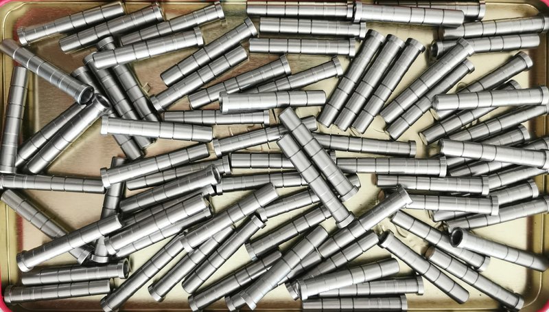 ZOEKO Stainless-Steel Arrow Inserts Suitable for ID .204" .244" Carbon Arrows, Suitable for 5/16" Field Points, Cuttable from 35-200 Grain (A Dozen)