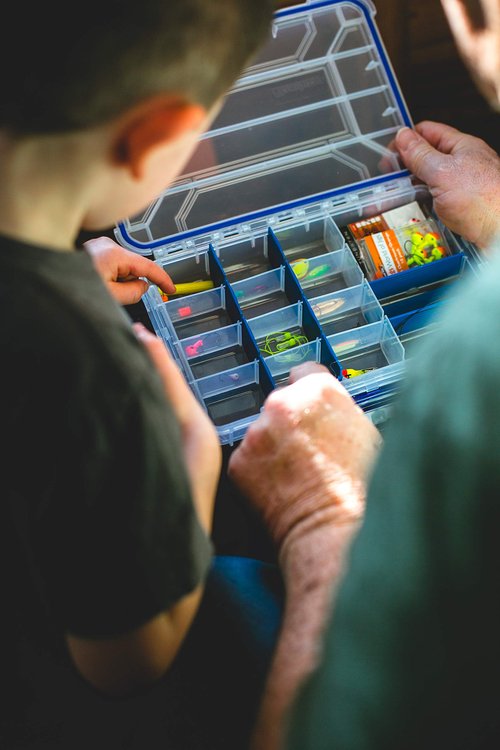 Flambeau Outdoors WP4005 Waterproof Fishing - Includes 11 Dividers, 16 Compartments, Waterproof Clear Fishing Lure Organizer, Ultimate Tuff Tainer with Zerust Dividers