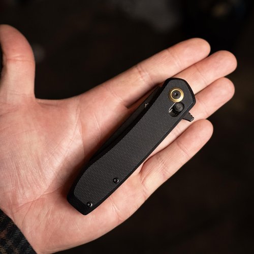 OUTDOOR EDGE - SENTINEL - 3.15" Black Oxide Coated Drop Point Steel Blade, Smooth Opening Ambidextrous Cross Bar Lock For Men or Women, Non-Slip Black G10 Scales Handle, Perfect for Hunting, Fishing, Camping & Survival.