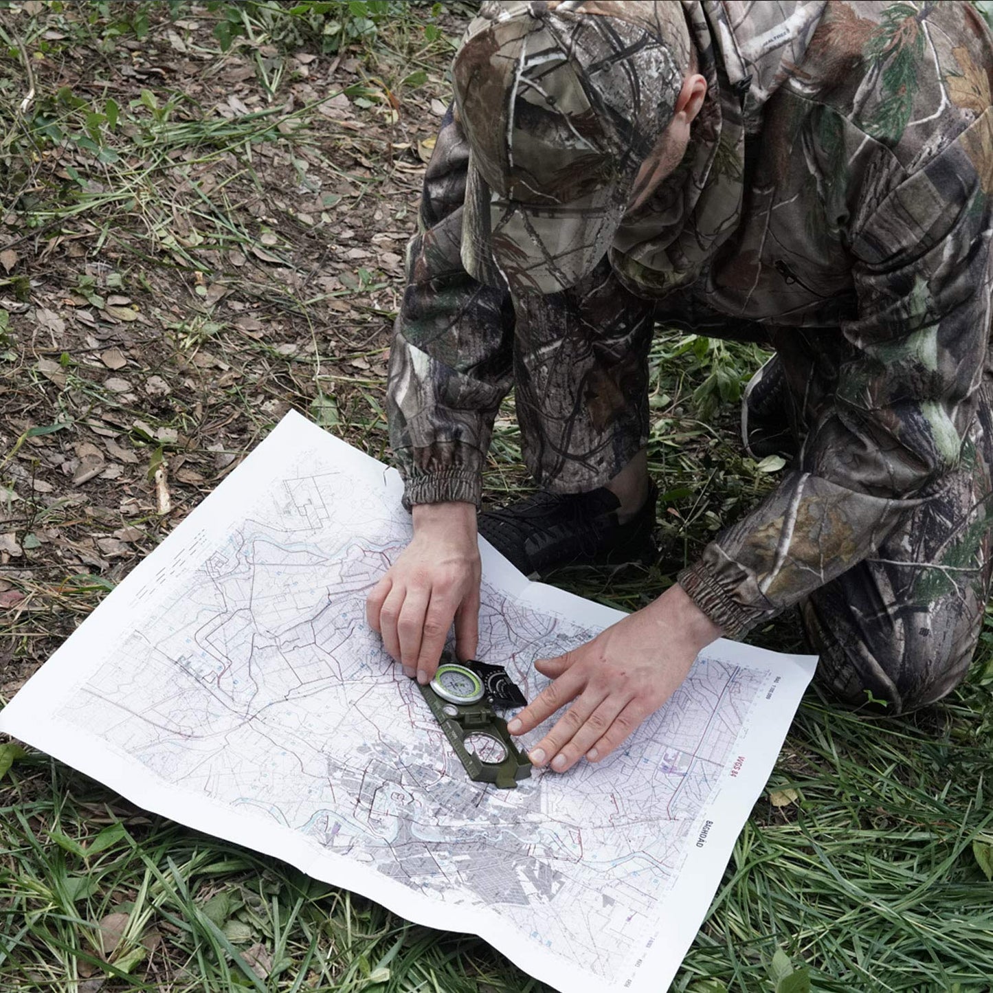 AOFAR AF-4074 Military Compass Lensatic Sighting-Multifunctional, Fluorescent, Waterproof and Shakeproof with Inclinometer and Carrying Bag for Camping, Hiking, Hunting