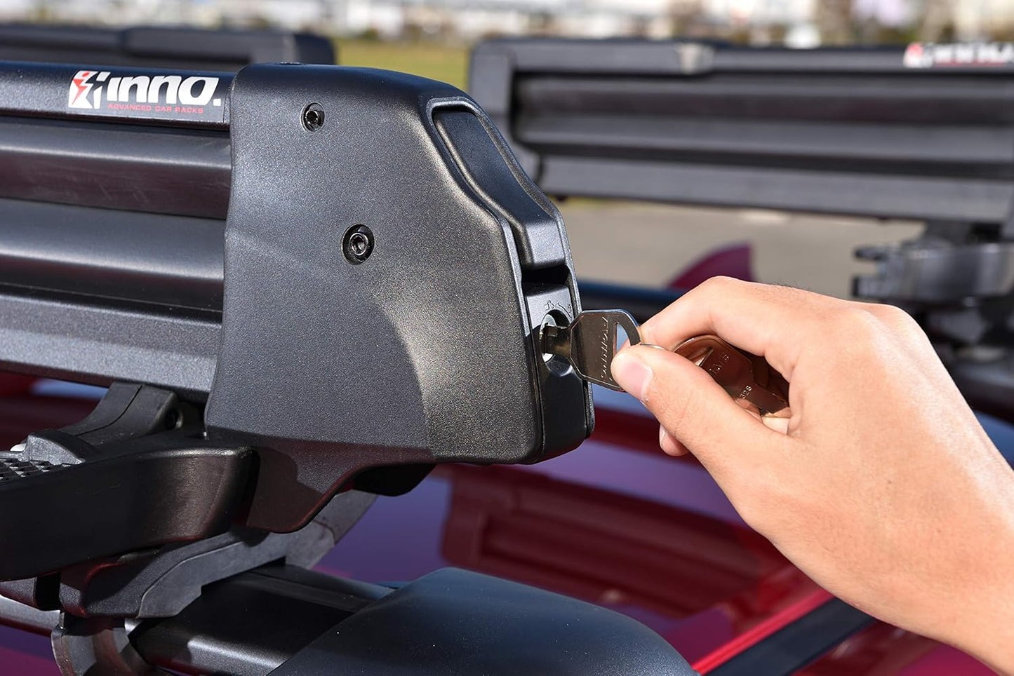INNO INA952 Gravity Universal Mount (Fits Rounds, Square, Aero and Most Factory Bars) Holds - (3) Fat Ski or (2) Snowboards Roof Rack,Black