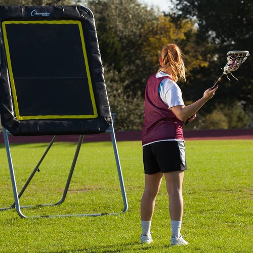 Champion Sports Deluxe Lacrosse Target: Ball Return Bounce Back Net Set for Professional, College and Grade School Training & Drills - 4' x 3' Rebound Area