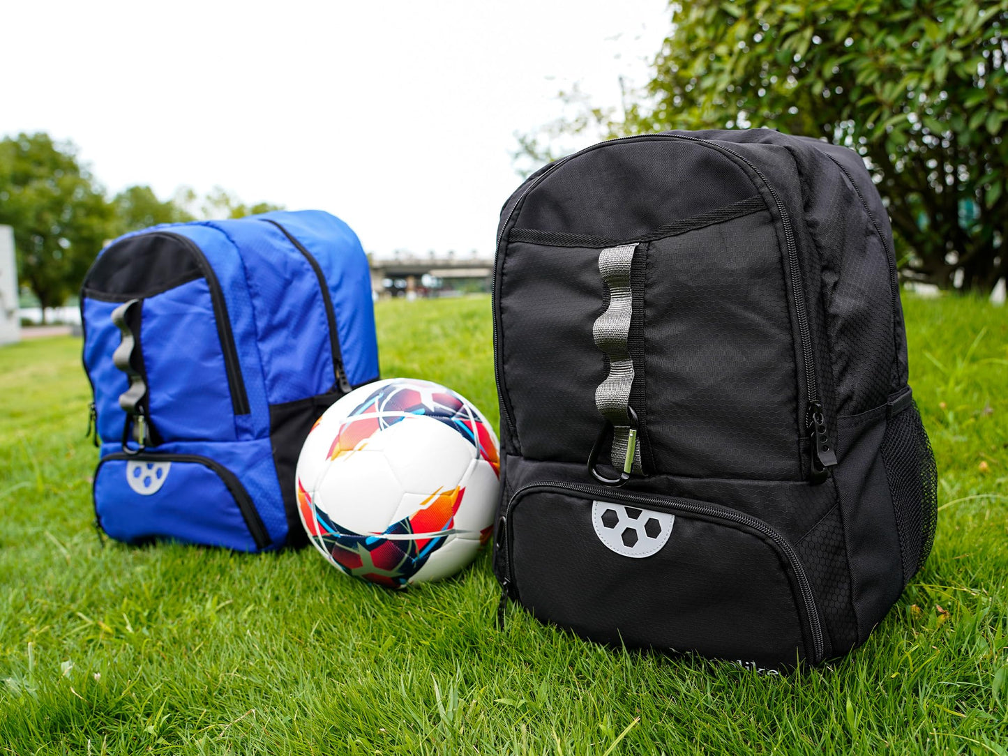 Moonlike Youth Soccer Bag, Soccer Backpack for Football Volleyball Basketball, Backpack with Ball Compartment and Ball Holder (Black)