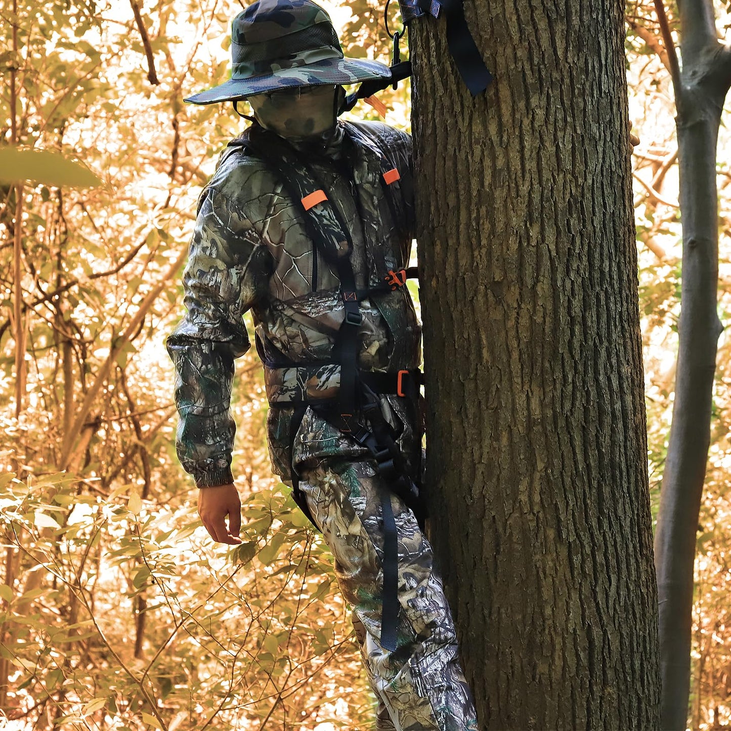 Kalkal Tree Stand Harness, Hunter Safety System Harness with Whistle Aid, Adjustable Lightweight Hunting Harness for Hunting M/L/XL