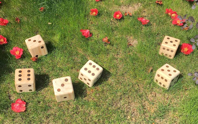 Giant Wooden Yard Dice Set - Outdoor Lawn Games for Adults and Family, 3.5 Inch Solid Pine Wood, Backyard Camping Tailgating Set with Scorecards and Carry Bag