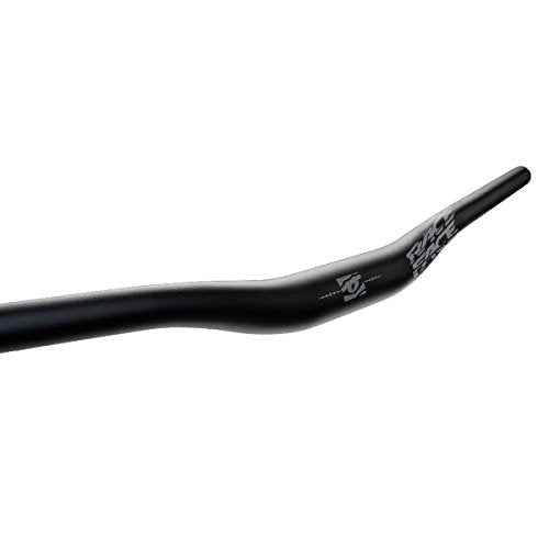 Race Face Chester Chainset with Central Movement, 83 mm