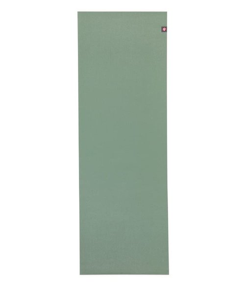 Manduka eKO Superlite Yoga Mat for Travel - Lightweight, Easy to Roll and Fold, Durable, Non Slip Grip, 1.5mm Thick, Leaf Green, 71" x 24"