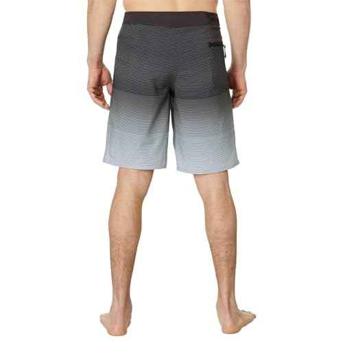 Quiksilver Men's Standard Surfsilk Massive 20 Boardshort Swim Trunk