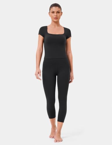 Colorfulkoala Essential Capri Leggings with Pockets - Black, Medium, 21" Inseam