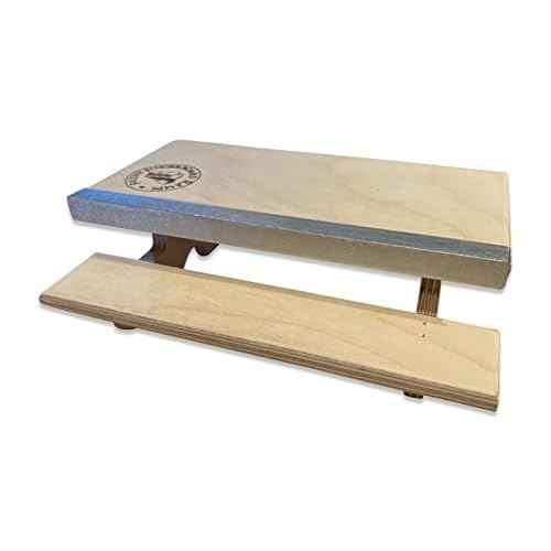 Mini Picnic Table from, for fingerboards and tech Decks