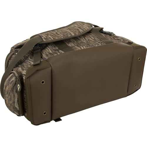 Drake Waterfowl Men's Blind Hunting Camo Duffle Range Gear Bag with Adjustable Shoulder Strap