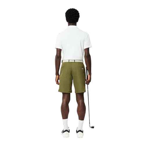 Lacoste Men's Sport Multi-Pocket Ultra Dry Golf Shorts