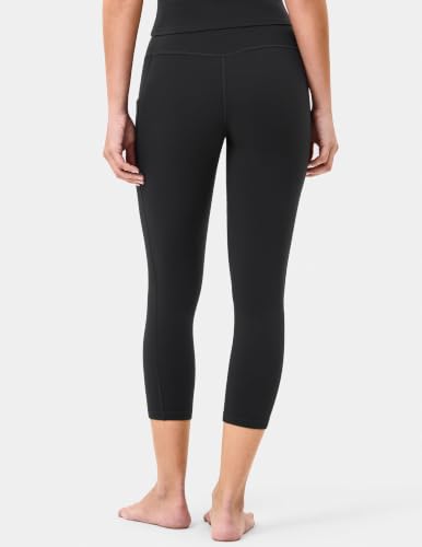 Colorfulkoala Essential Capri Leggings with Pockets - Black, Medium, 21" Inseam