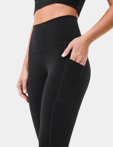 Colorfulkoala Essential Capri Leggings with Pockets - Black, Medium, 21" Inseam