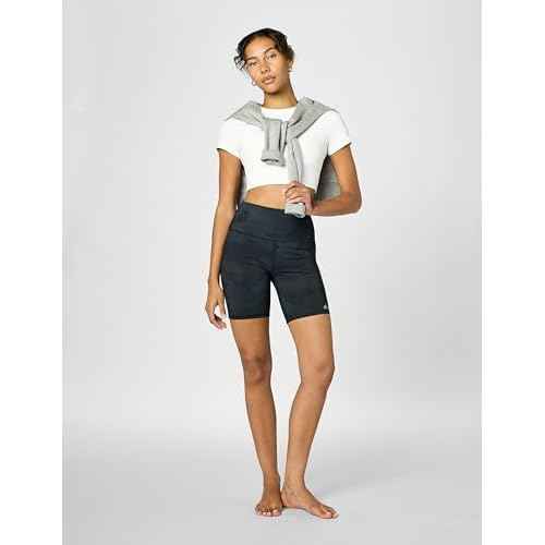 Alo Women's High Waist Vapor Short