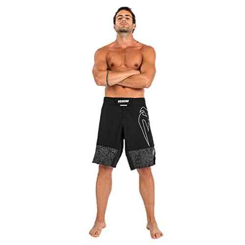 Venum Men's Light 4.0 Fightshorts