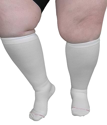Women's Wide Calf Compression Knee High Socks - Graduated Support Navy Solid