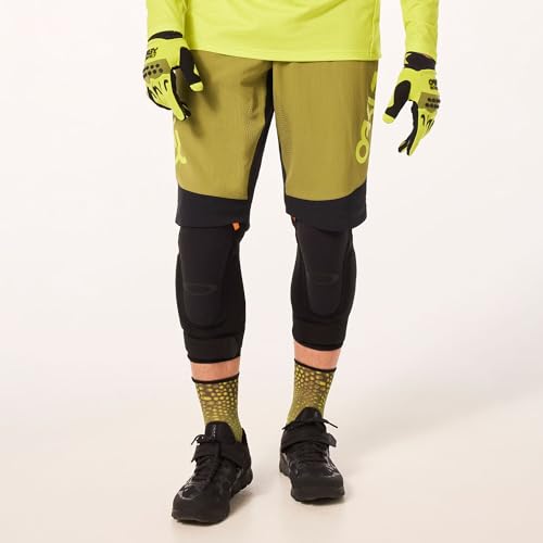 Oakley Man Maven Scrub Short