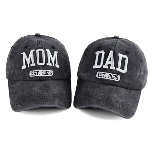 2PCS Est 2025 Mom and Dad Hats for New Parents Gifts, Adjustable Embroidered Baseball Caps Set for Mothers Fathers Day