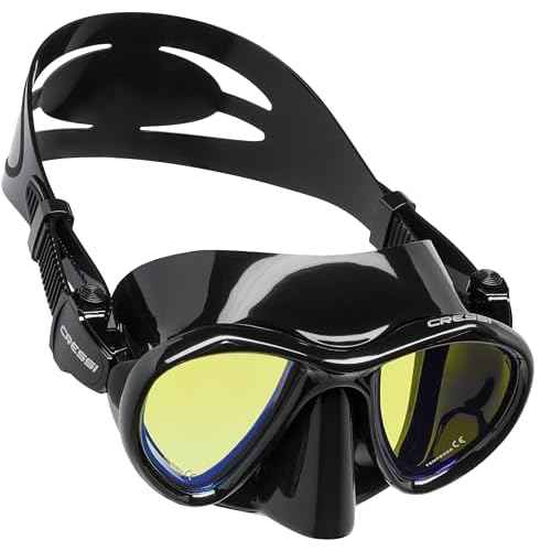 Adult Free Diving Photographer Low Volume Mask with Silicone Skirt- Metis by Cressi: Quality Since 1946