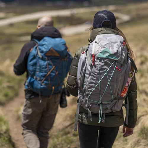 Kelty Redwing 36 ? 36 Liter Internal Frame Backpack for Hiking, Backpacking, Travel, Carry-on Compatible, Hip Belt, Customized Fit, 2023 (Blackout)