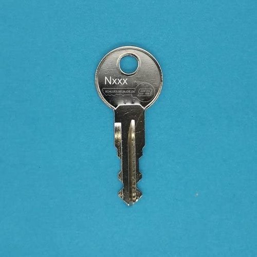 Replacement key for Thule carrier systems and roof boxes. Key number Thule - N199