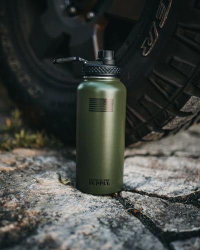 Green Patriotic Water Bottle 32 oz Stainless Steel Double Wall Insulated