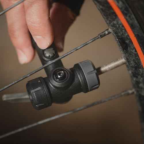 Topeak JoeBlow Mountain II Floor Pump ? High-Volume Steel Barrel, TwinHead for Presta/Schrader/Dunlop Valves, 3.5¡± Analog Gauge, 60 PSI Max, Air Release Button, Ball/Bladder Adapters Included