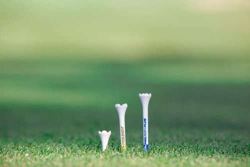 Pride PTS Plastic Golf Tees - 30 Count, 1 1/2 Inch - #1 Tee on Tour - Best for Irons, Hybrids, and Woods - Improve Distance and Accuracy