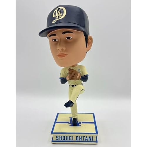 FOCO Shohei Ohtani (Los Angeles Dodgers) 9.5 inch Pitching Cream Jersey Bobblehead