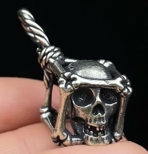 Seeby 2pcs Prison Cage Skull Brass Bead Paracord Lanyard Cord Beads Pendant Charms Pendant for Knife Lanyard Cord Bracelet Keychains EDC DIY Accessories (p1)
